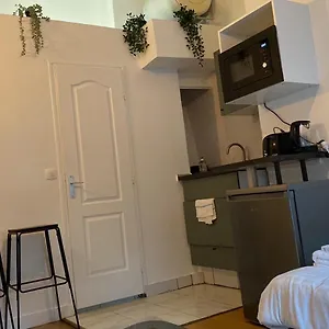 Apartament Canal Saint Martin