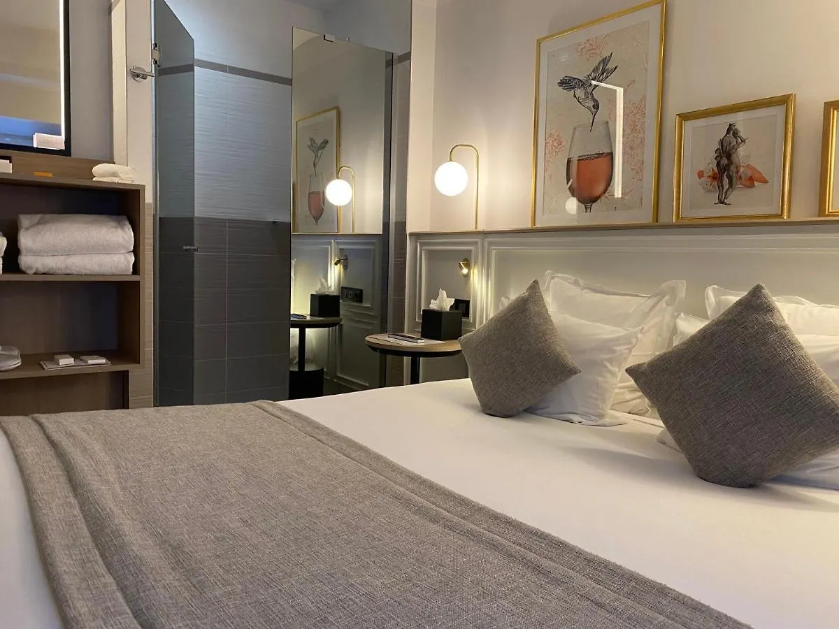 Hotel Hôtel Le Pierre Paris
