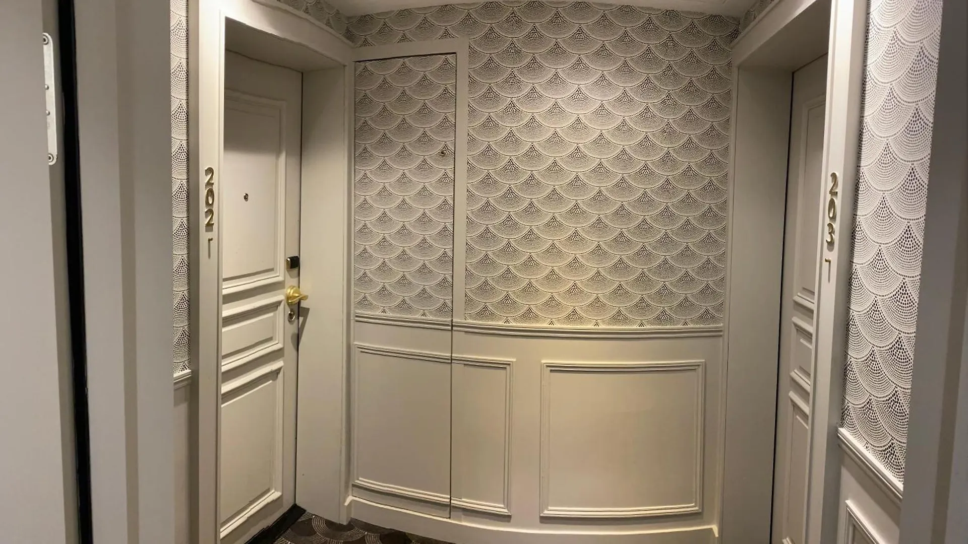 Hôtel Le Pierre Paris Hotel