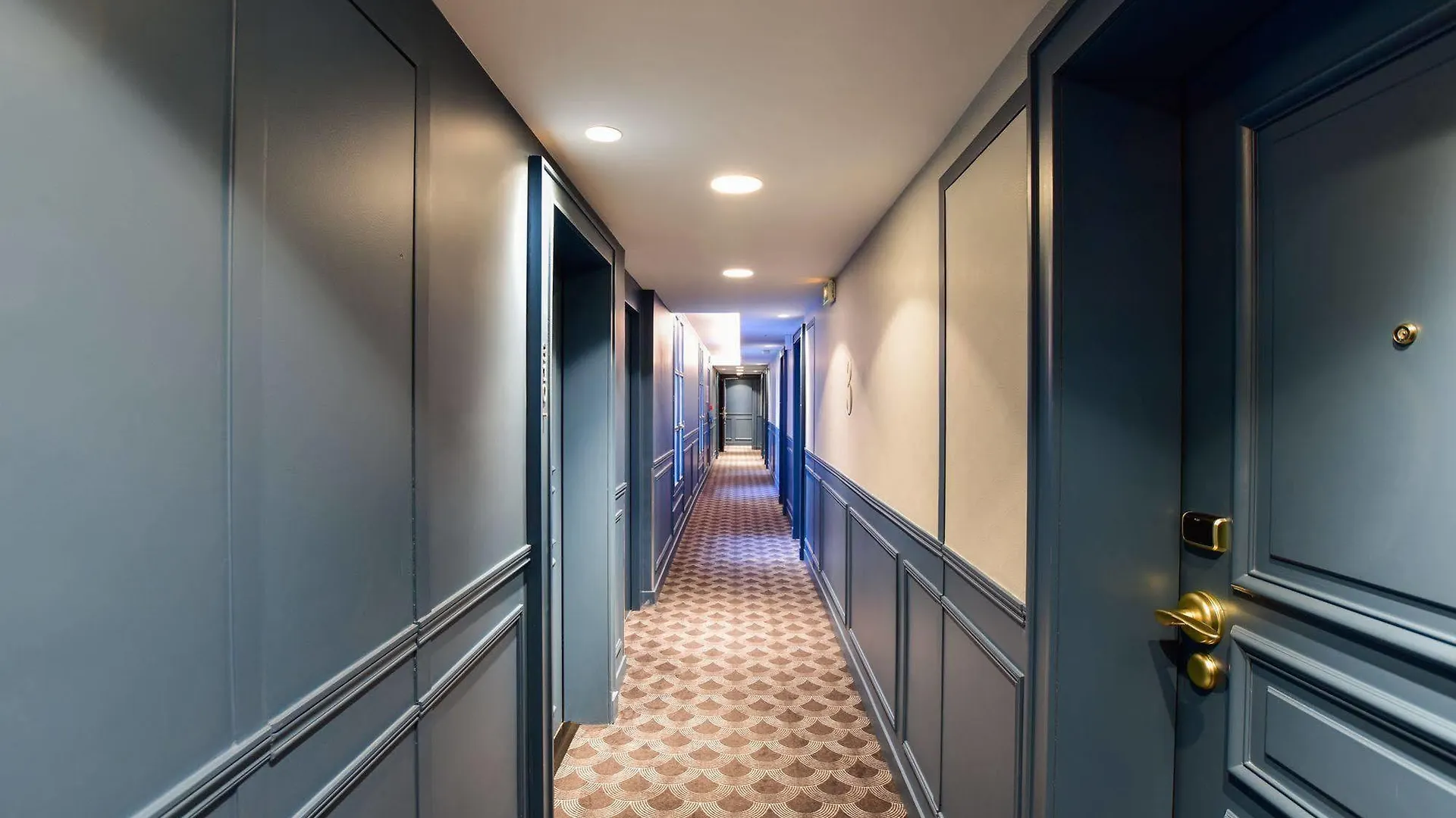 **** Hotel Hôtel Le Pierre Paris France