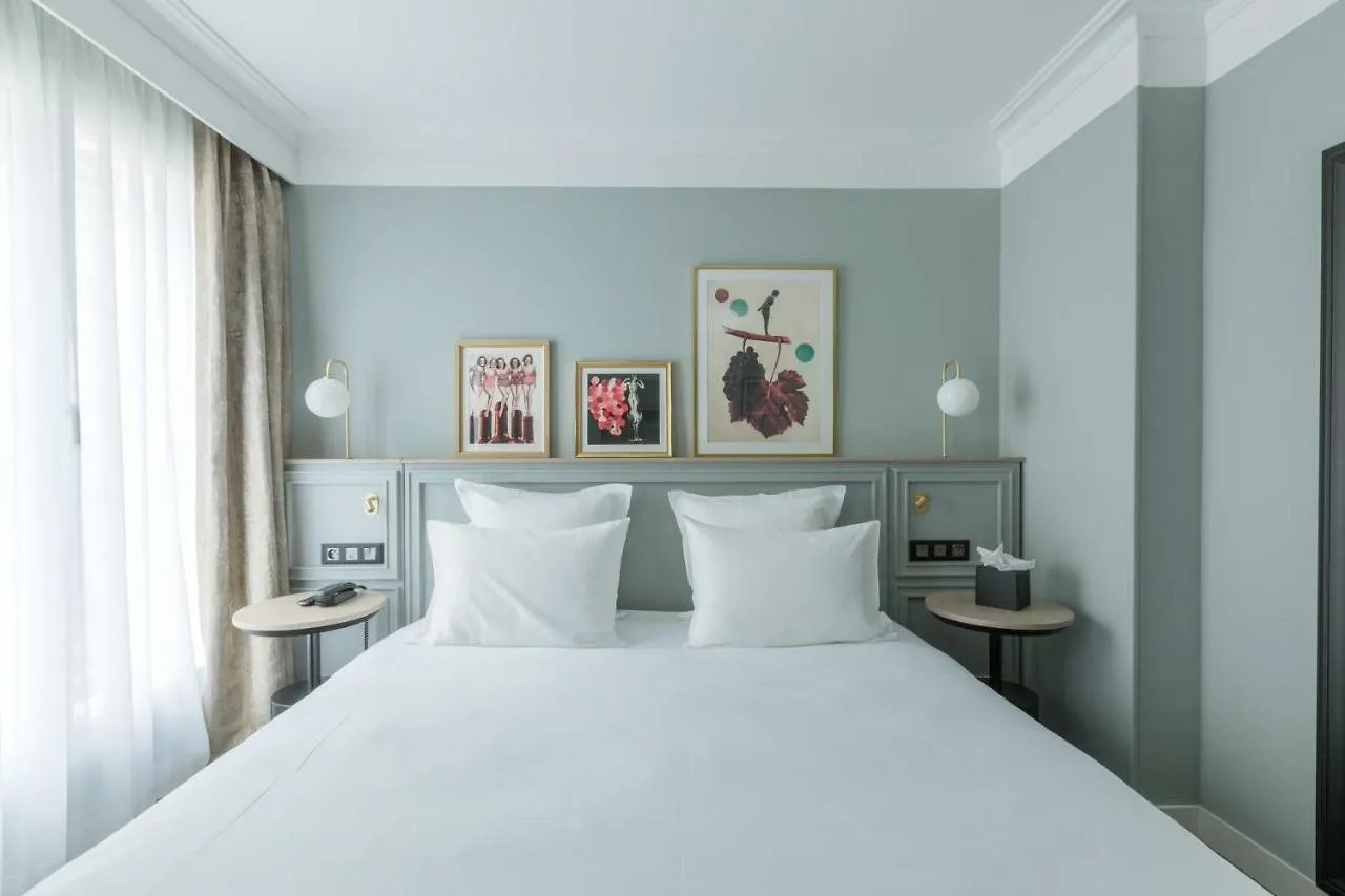 Hotel Hôtel Le Pierre Paris
