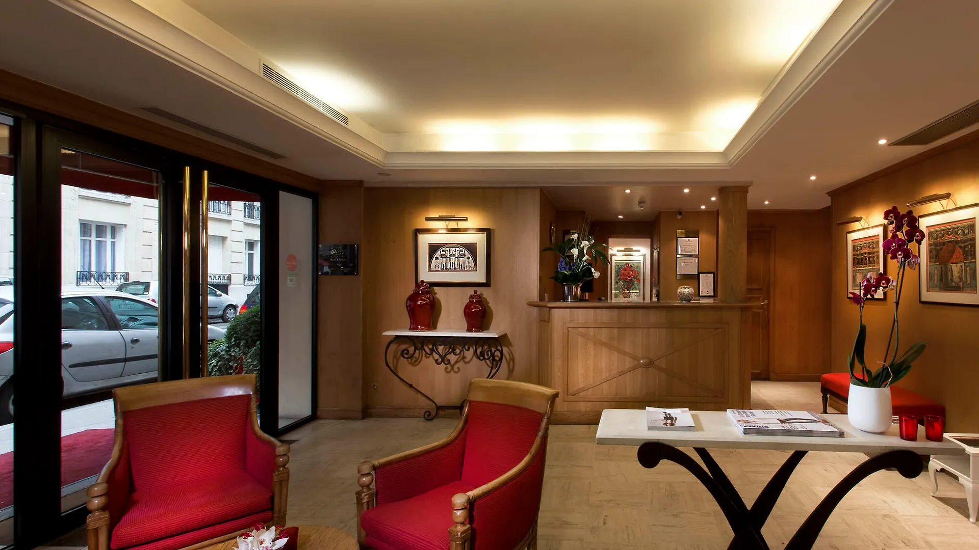 Hôtel Le Pierre Paris 4*,